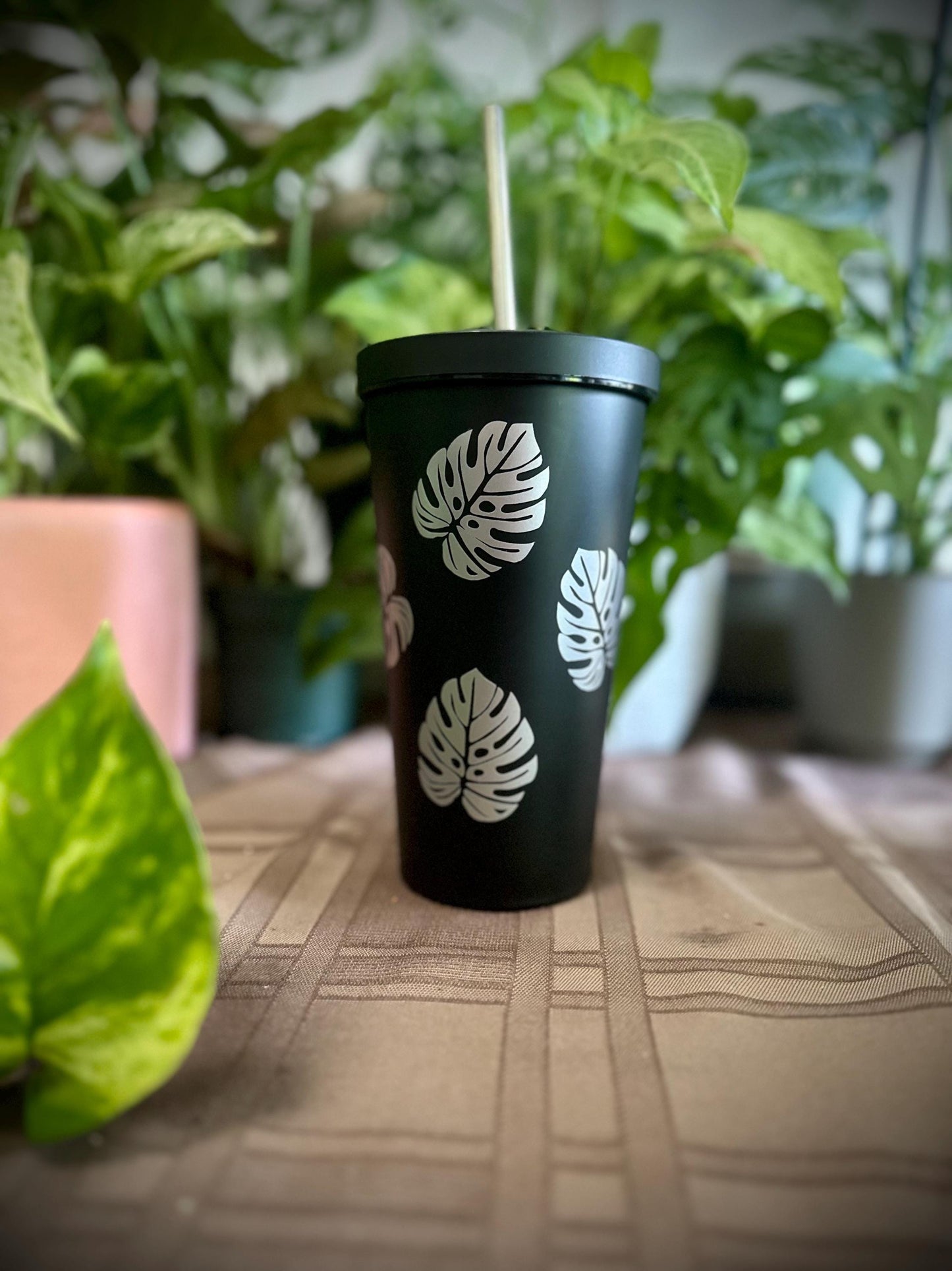 Black Coated Stainless Steel Plant Theme Tumbler